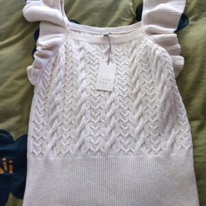 New Womans A New Day Cable Knit  Flutter Sleeve Sweater Tank Size Medium